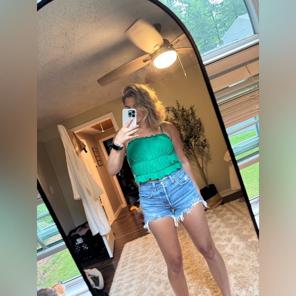 Levi’s Jean shorts gently worn - Picture 1 of 5